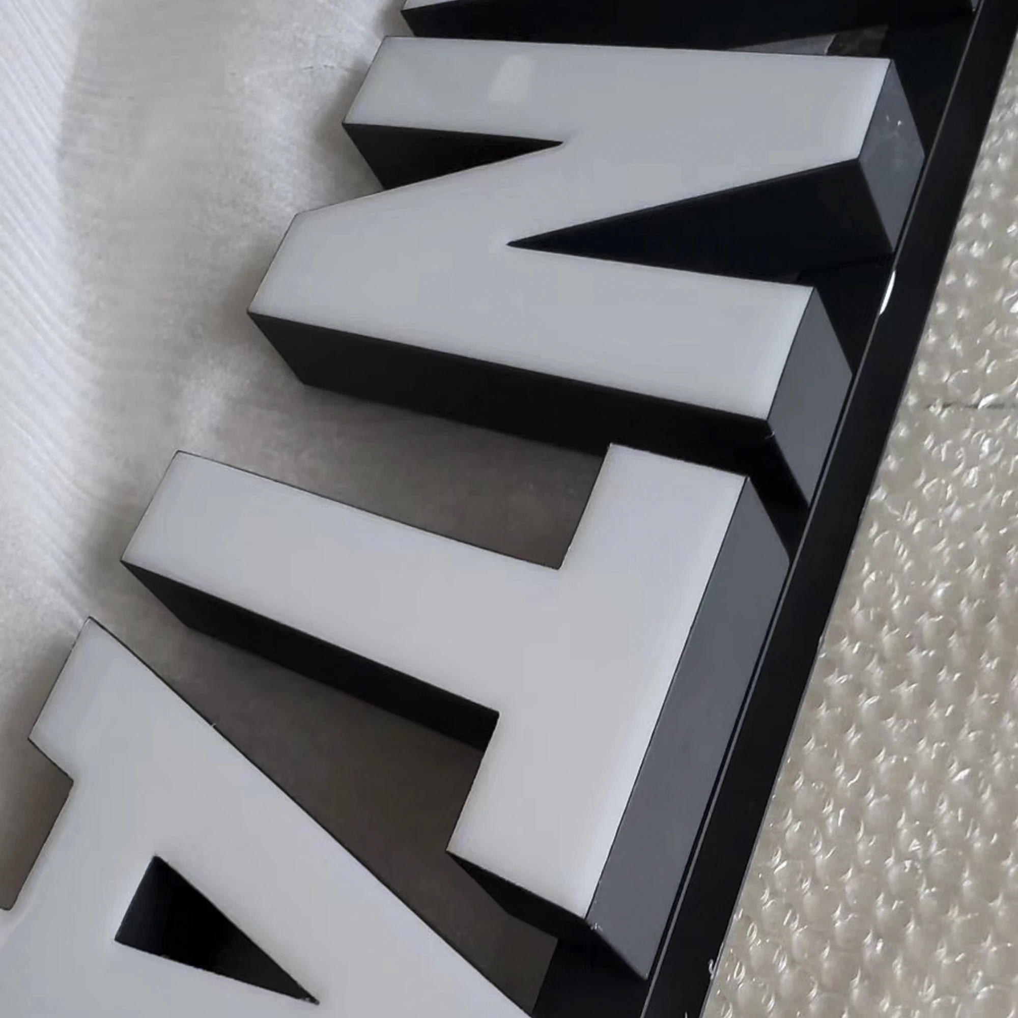 Glossy Rvs Terugkeer Rode Epoxyhars Led Doosletters Teken