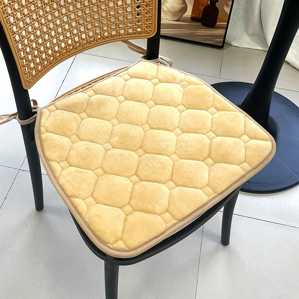 Flannel Chair Seat Cushion Thick Padded Quilted Surface Dining Chair Cushion Non-Slip Washable Stool Seat Pad