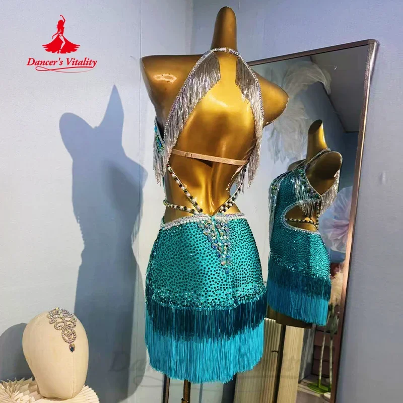 Costumi di performance di danza latina per abiti da competizione di tango samba rumba di lusso personalizzati con nappe piene di diamanti da donna