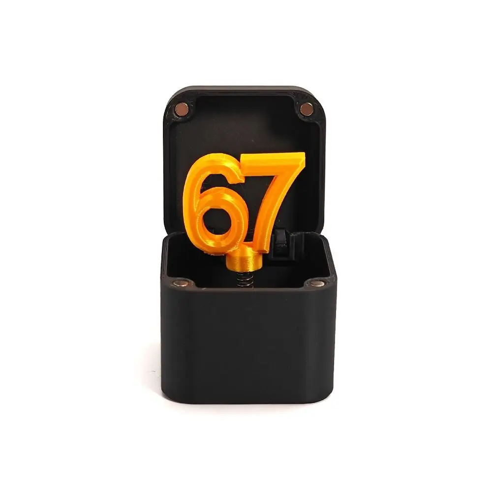 Unique Funny Interesting Prank Gift Box Creative Novelty Number 67 Desk Decoration Christmas tree Spider Pop-Up Surprise Easter