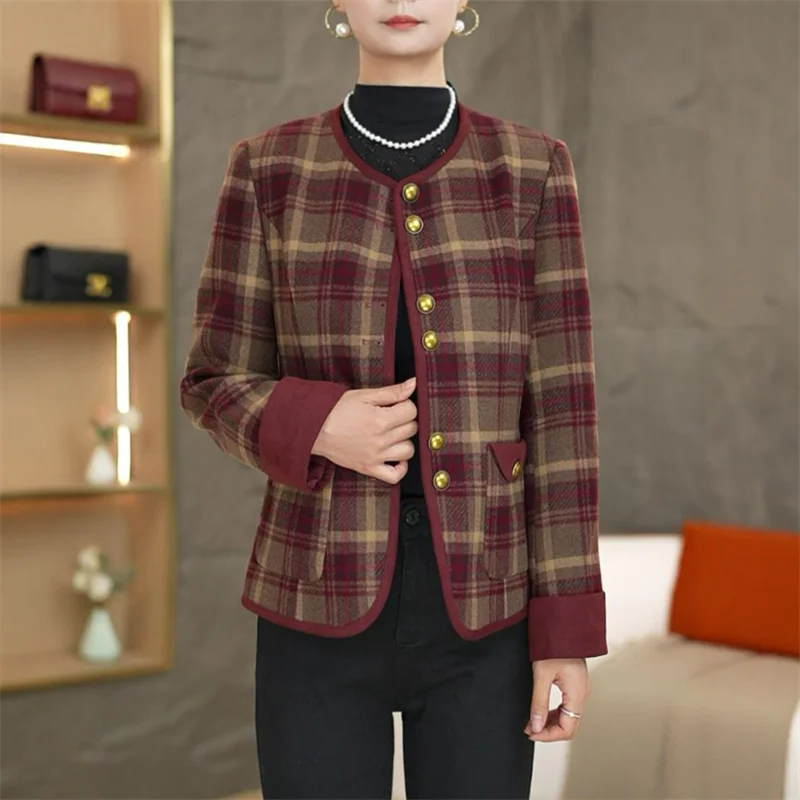 2026 New Spring Autumn Jacket Middle Aged and Elderly Women's Coat Small Fragrant Style Top Coat Fashion Casual Plaid Outerwear