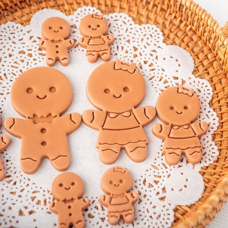 Christmas Gingerbread Man Biscuit Mold Family Baby Girl Boy Embossing Mould Baking Cutters Cookie Tools Cake Decorating Tools