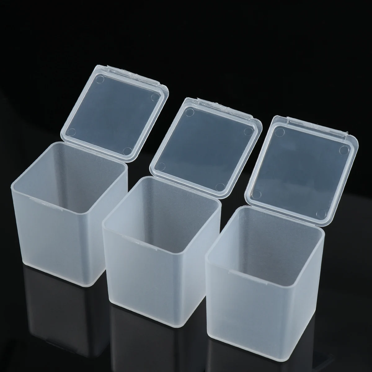 

15Pcs Clear Plastic Organizer Boxes With Lids For Small Items Storage Lightweight And Durable Multipurpose Square Containers