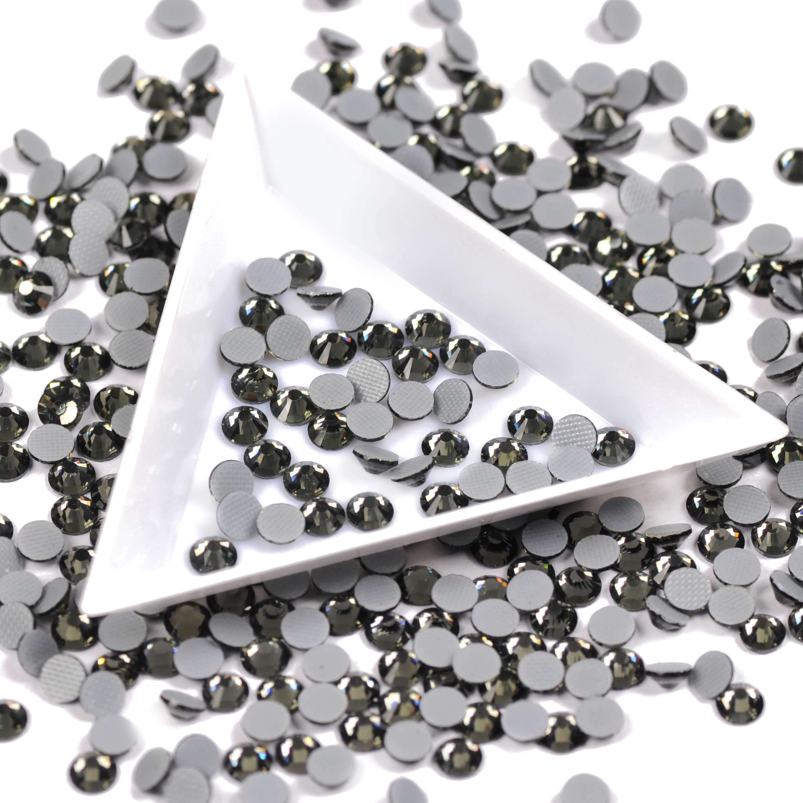 Neue 5A Flatback Strass Hotfix Strasssteine, schwarze Diamanten, selbstklebend, zum Aufbügeln auf Taschen, Schuhe, Kleidung und Näharbeiten. – Detail 4