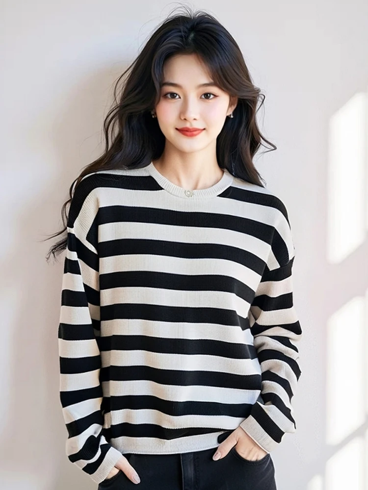 

Warm Knitted Long Sve round Ne Striped Color Blo Design Agel Versatile Top for Autumn Spring Seasons by uYuanQi
