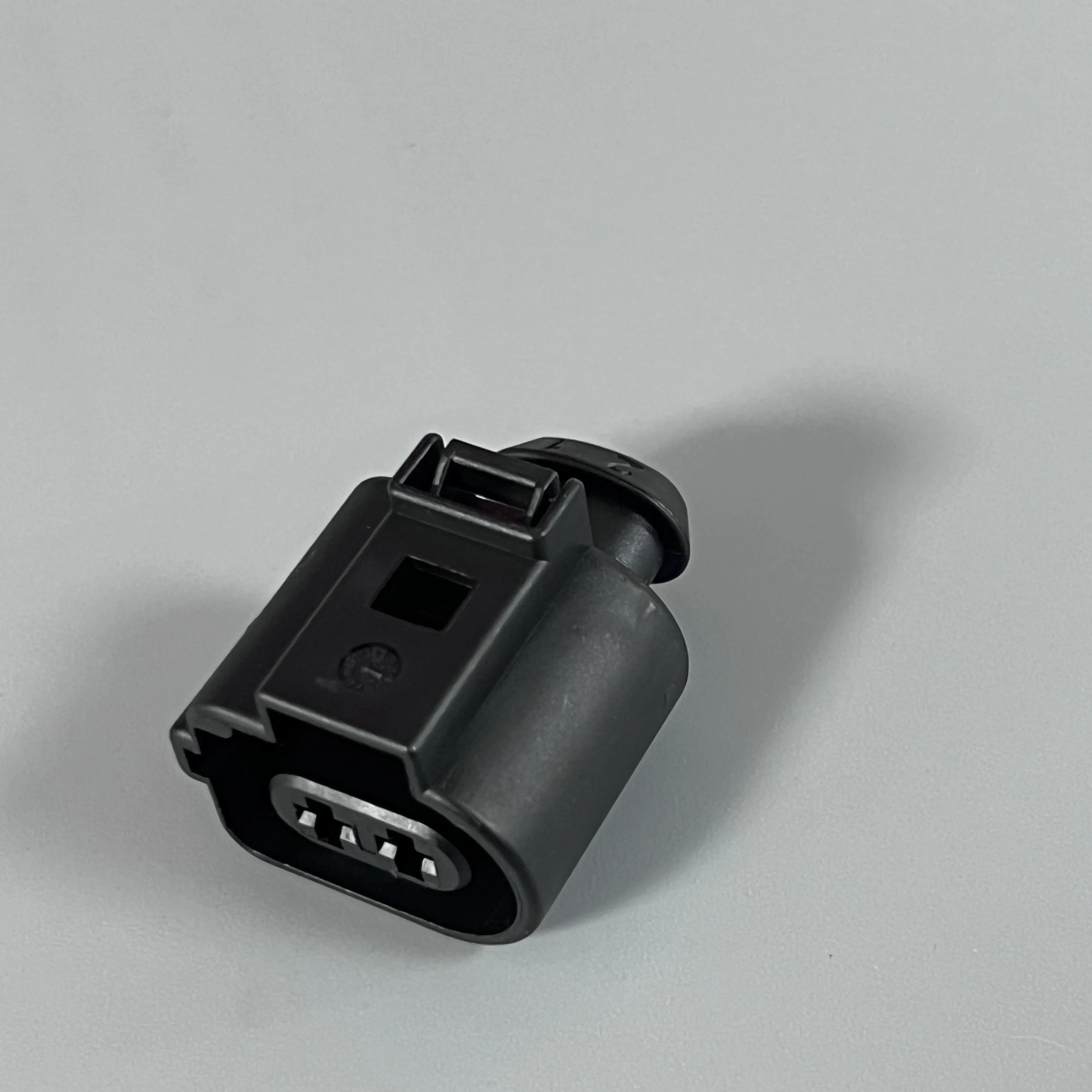 1-20 sets  2pin MQB Platform Brake Sub Pump Waterproof Sealed Connector Socket 6X0973722G