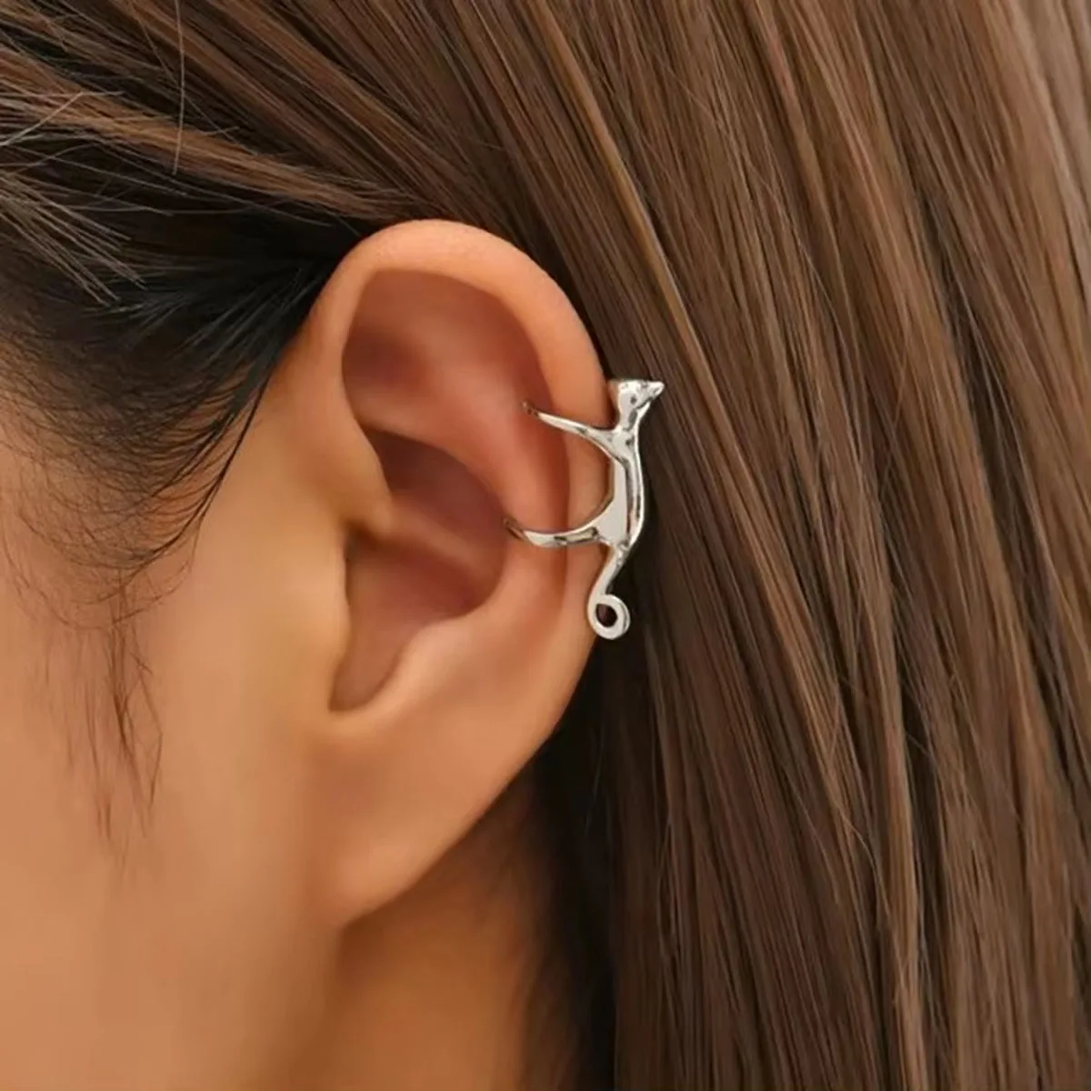 1 PC Cat Cuff Ear Clip No Piercing Earring for Women Girls Trendy Retro Animal Jewelry Party Travel Accessories Gift