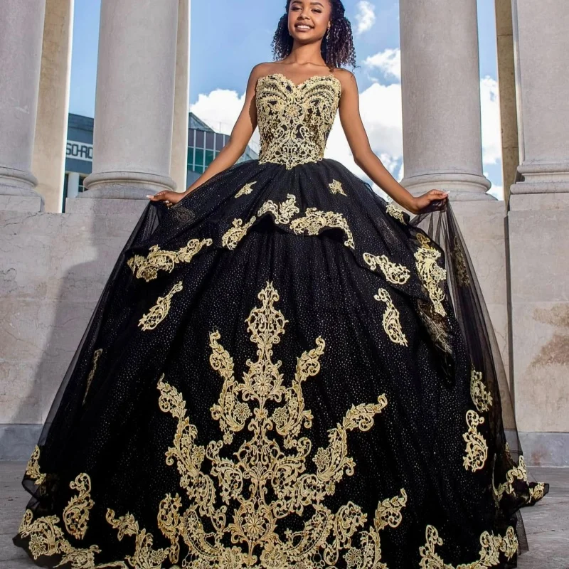 

Shining Black Quinceanera Dress off-shoulder Lace layering golden glitter decal Long tail vestidos de 15 Quinceanera ﻿Customize
