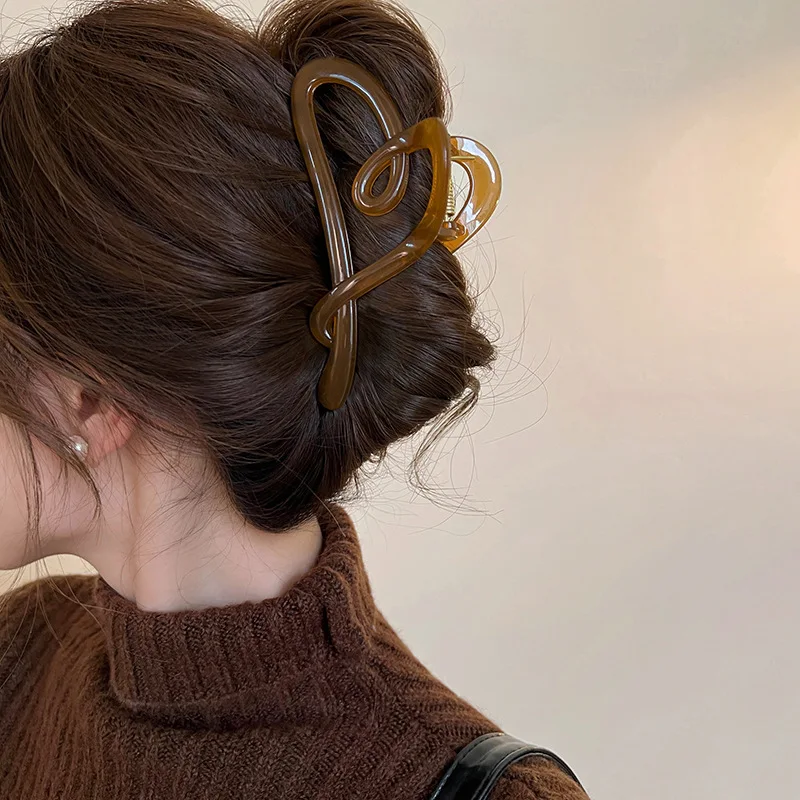 Vintage Heart Shape Hair Claw For Women Back Hair Holder Headband Elegant Hair Clips Hairpin Fashion Hair Accessories Headwear