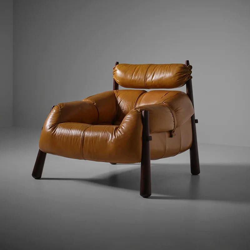 

American leisure chair retro solid wood recliner cigar chair British godfather chair cafe B & B room tea space recliner