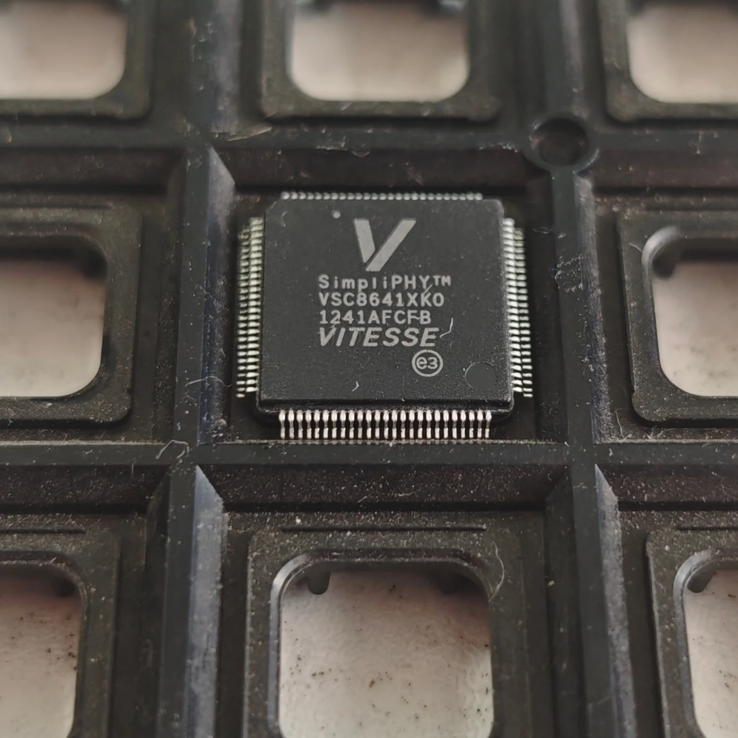 1~10pcs/lot VSC8641 VSC8641XKO LQFP100 100% Brand New Original.