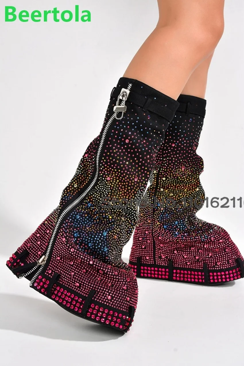 Crystal Bling Metal Lock Botas de tubarão para mulheres, calcanhar de cunhas, dedo do pé redondo, fecho lateral, moda feminina, sapatos de inverno, novo, 2024