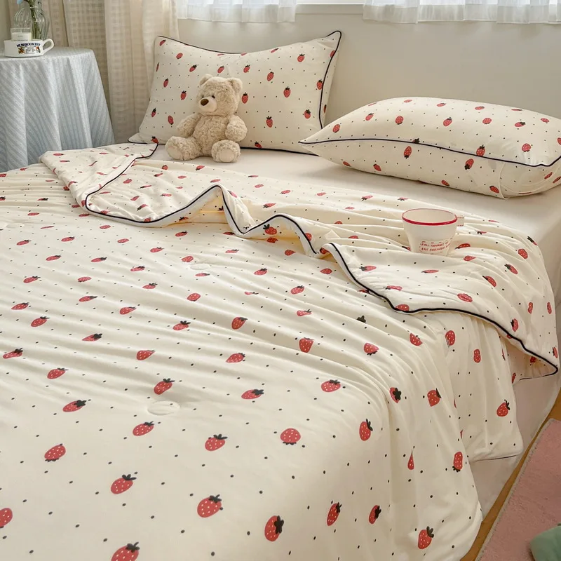 

Cartoon Spring Summer Blanket Soft Breathable Adult Children Quilted Quilts Knitted Grade A Thin Comforter Duvet Summer Washable