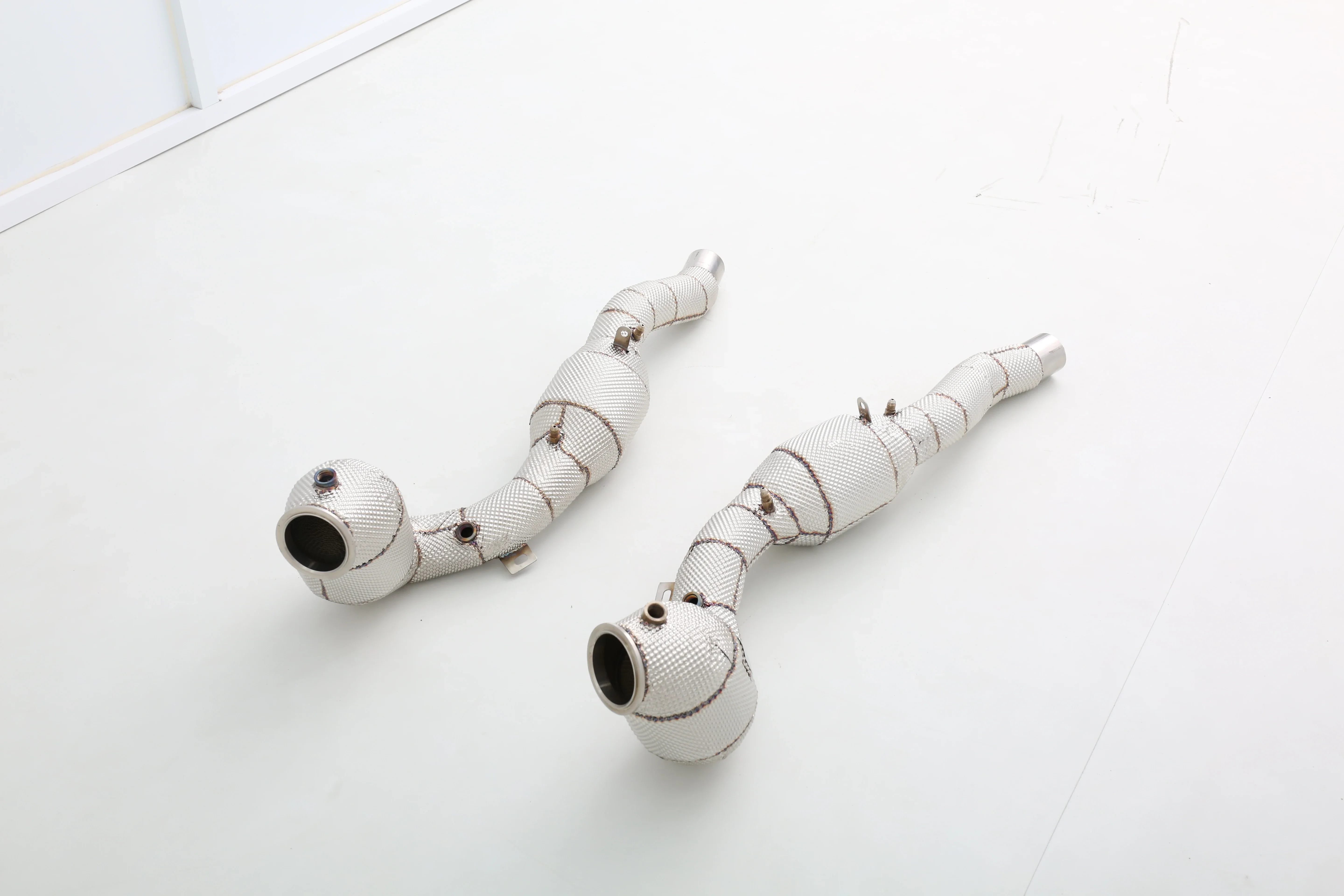 Custom Designed 3.9T V8 Racing Catless Downpipe 304 Stainless Steel with Heatshield Perfect Fit