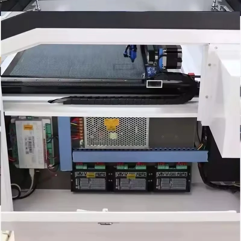 VEVOR LaserEngraver، 100WLaserEngravingMachinewithChiller، 700x500mmAutoFocusCutterRUIDControllerLightburn220V