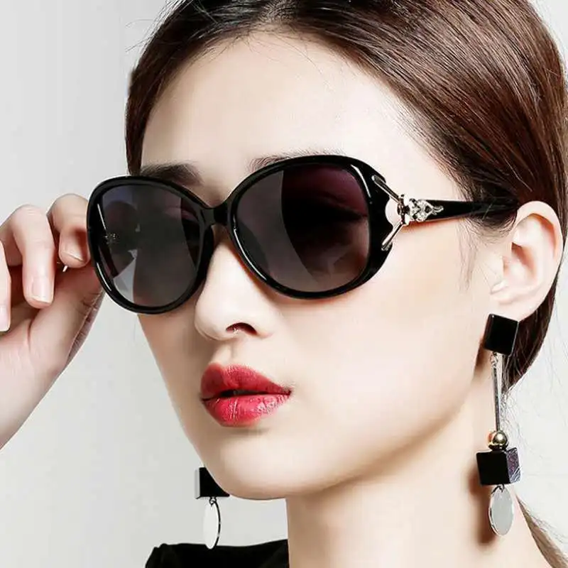 New Vintage Oversized Sunglasses Woman Fashion Brand Big Frame Sun Glasses Female Brand Designer Eyewear UV400 Oculos De Sol