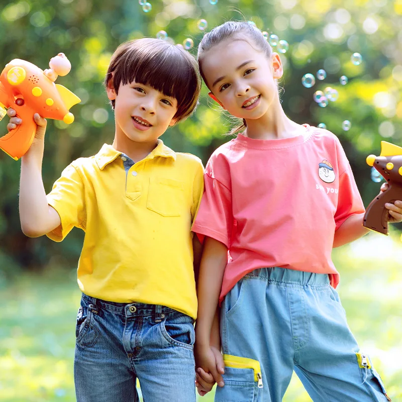 楽しいアイニダック、ハリーピッグ、自動音と光のバブルガン夏の屋外パーティーゲーム子供のおもちゃバブルガン子供ギフト