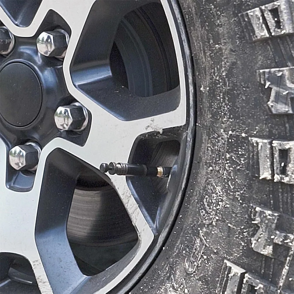 4 Buah Kit Katup Deflator Ban Berhenti Otomatis Dapat Disesuaikan (10-30 PSI) Alat Udara Ban Sekrup 4X4 untuk Kendaraan Sepeda Motor Offroad