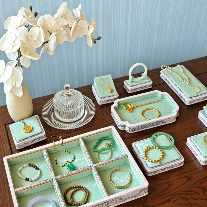 

Chinese Style Wooden Jewelry Tray, Luxury Display Plate for Bracelet Necklace Earrings, Exhibitor Showcase Organizer Supplies