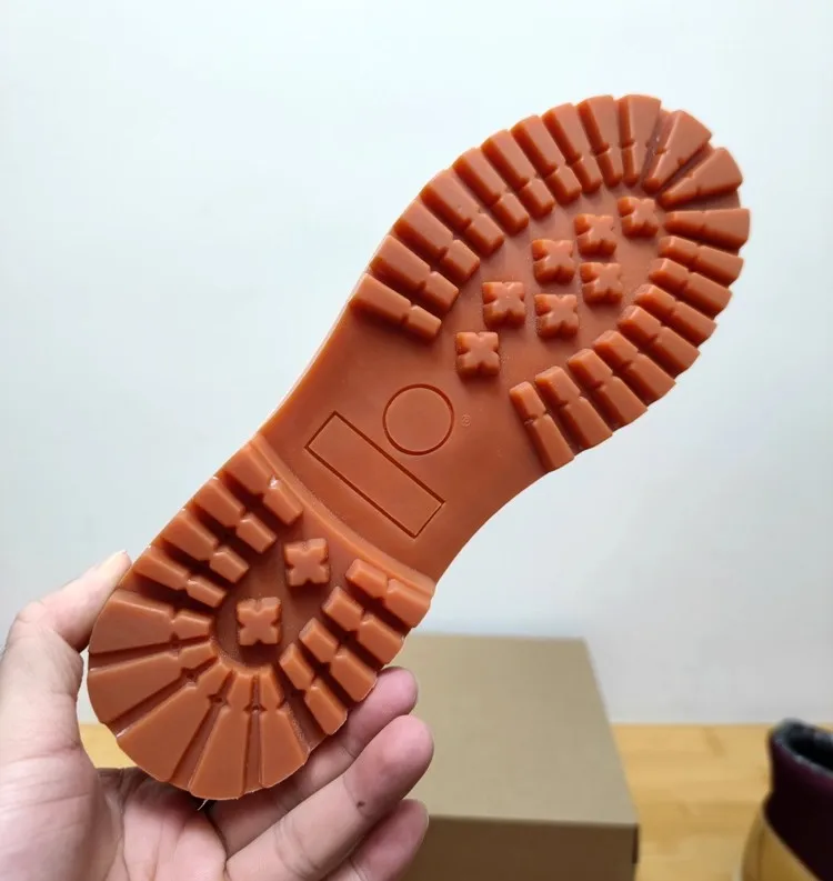 Comfortable non-slip trail running shoes men's women's indoor fitness hiking shoes lightweight breathable sneakers