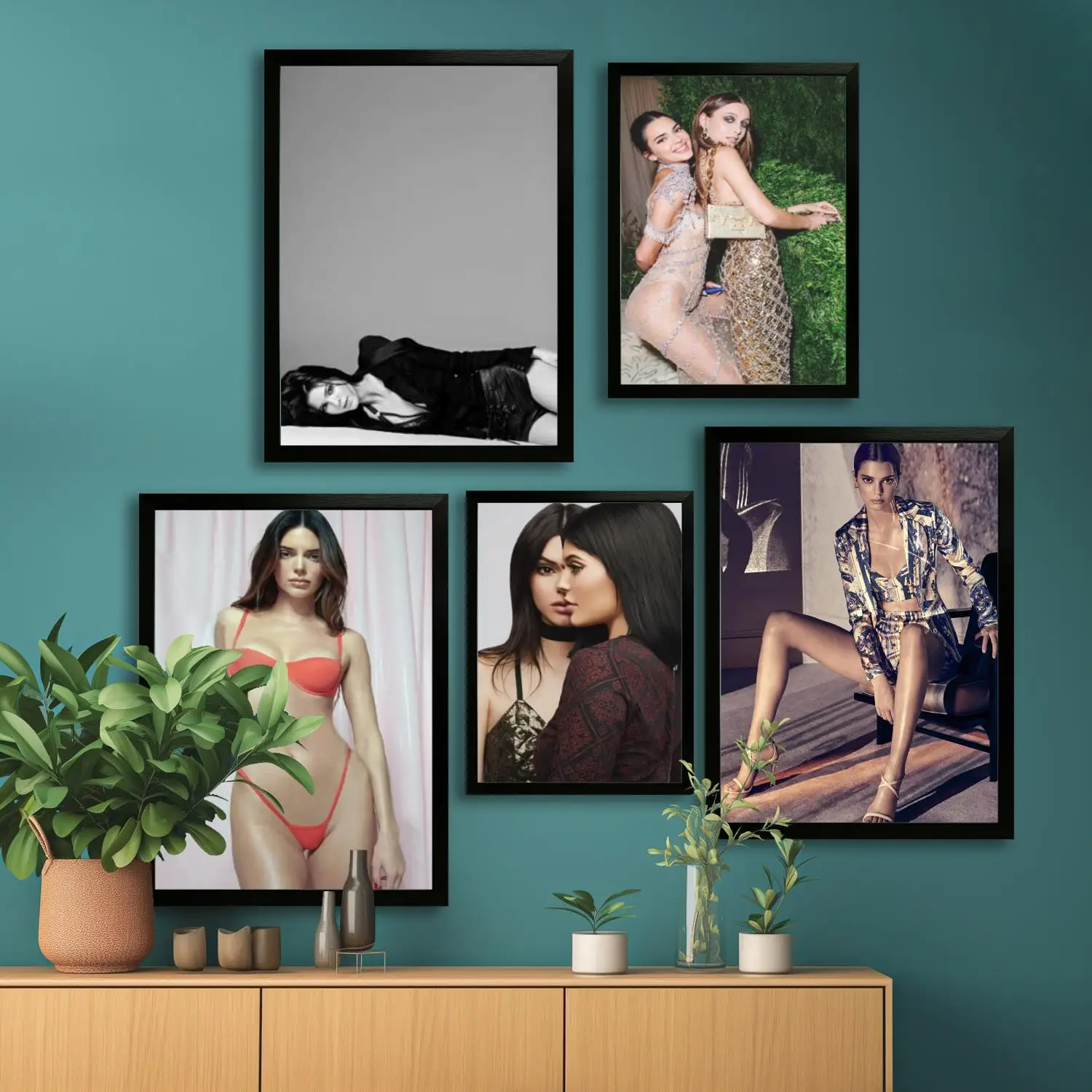 

kendall jenner Canvas Art Poster and Wall Art Picture Print, Modern Family Bedroom Decor Posters,Decorative painting