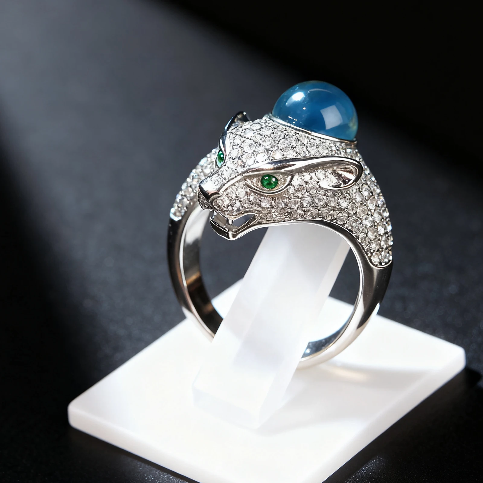 

Women's PantherRingSterlingSilver 8mmRound Natural Baltic Amber Leopard Jewelry Romantic Love Gift for Her Anniversary Valentine