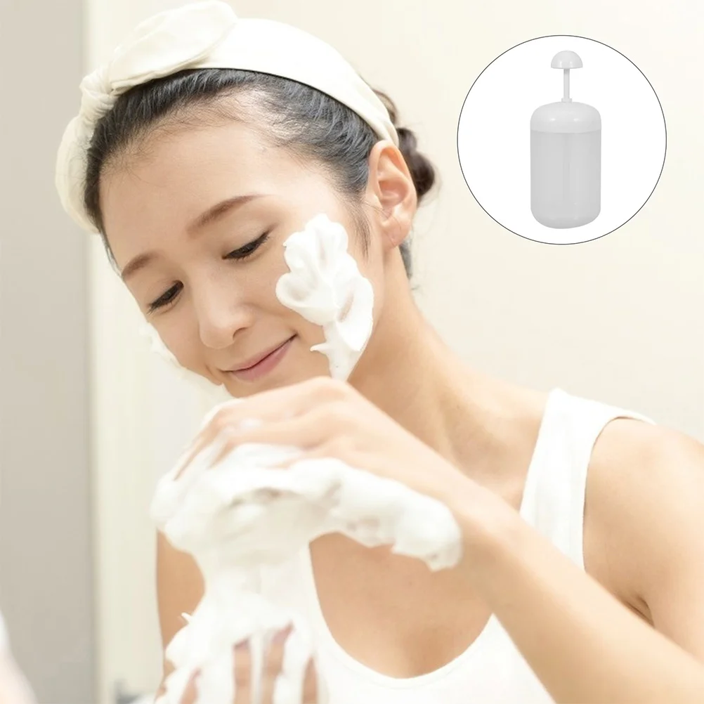 Schiuma detergente viso portatile da 2 pezzi realizzata in materiale PP per la pulizia profonda dello strumento per la pulizia del viso del creatore domestico