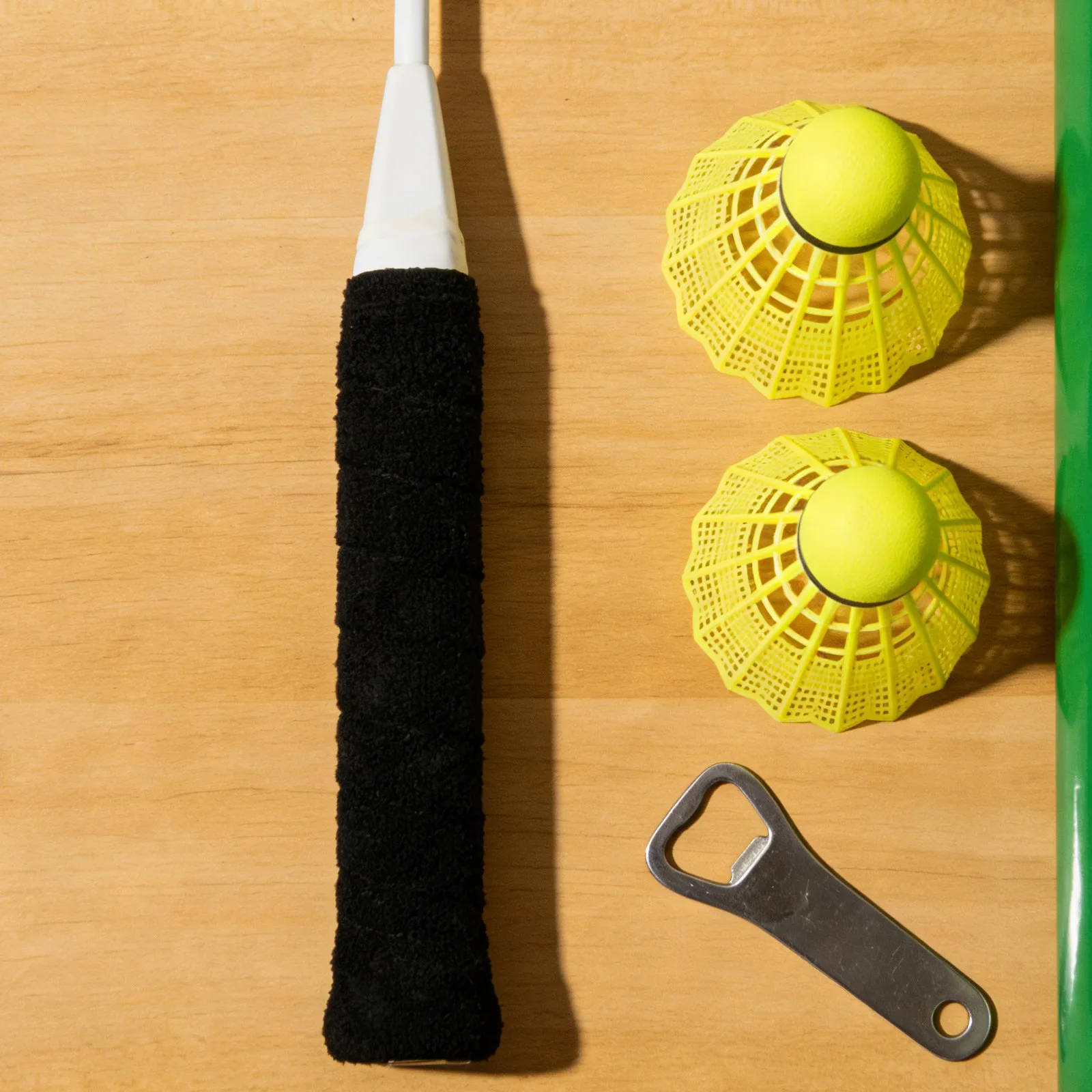 

5Pcs Absorbent Towel Racket Overgrip Anti Slip Badminton Tennis Squash Grip Tape Sweat Proof Replacement Grip for Sports Handle