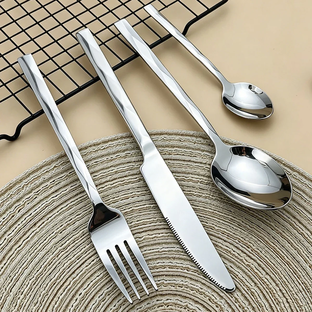 4pcs Western High-quality Mirror Dinnerware Set Stainless Steel Dining Kitchen Flatware Knife Fork Coffee Spoon Cutlery Set