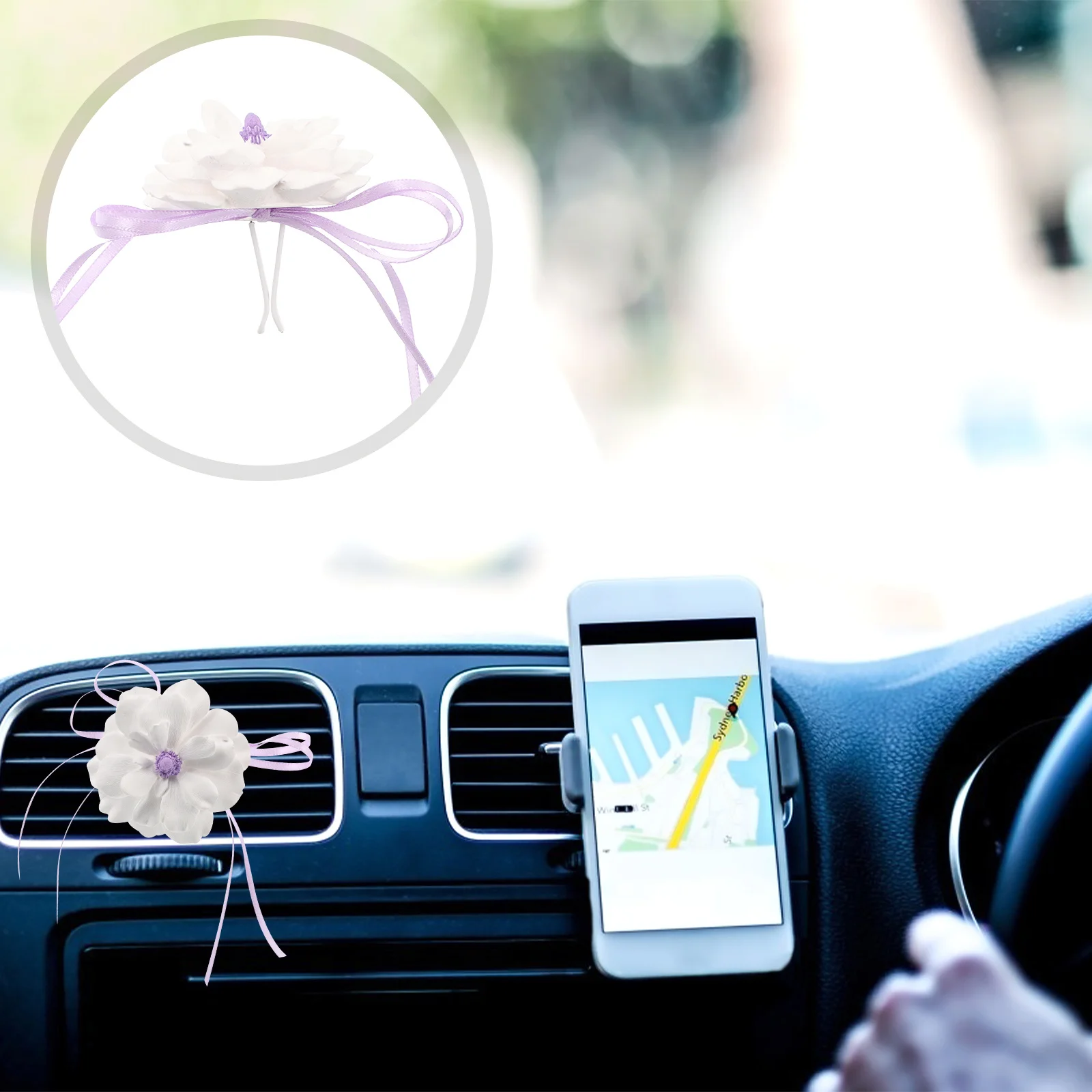 

Cute White Flower Car Air Freshener Diffuser Clip Essential Oil Vent Decoration for Girls Women Car Interior Accessories