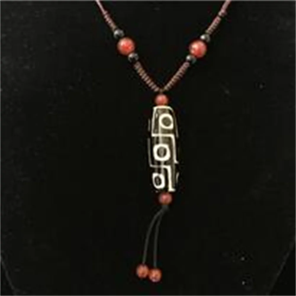 

Tibet Nine-eyed Dzi Beads Common Fired Dzi Bead Pendant with Necklace