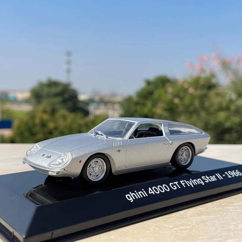 

Diecast 1:43 Scale 1966 4000 GT Model Alloy Car Finished Product Simulation Series Automobile Souvenirs Collection Gift