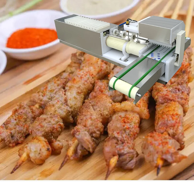 ماكينة خيط اللحوم عالية الكفاءة ماكينة سيخ اللحوم للشواء لمكونات شواء لحم الضأن مع 3 قوالب