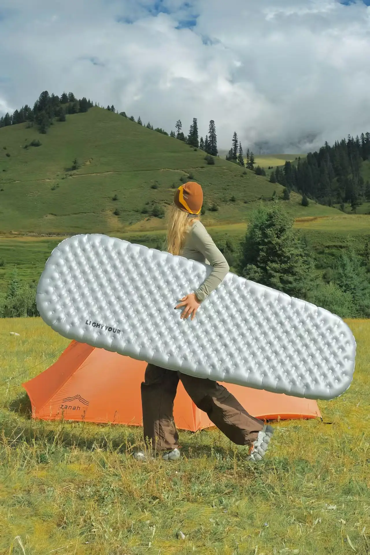 Light Tour pad,Double-sided Ultralight Camping Sleeping pad,Warm 7 R-Value 4 Season, Camping Air Mattress, Perfect for Backpacki