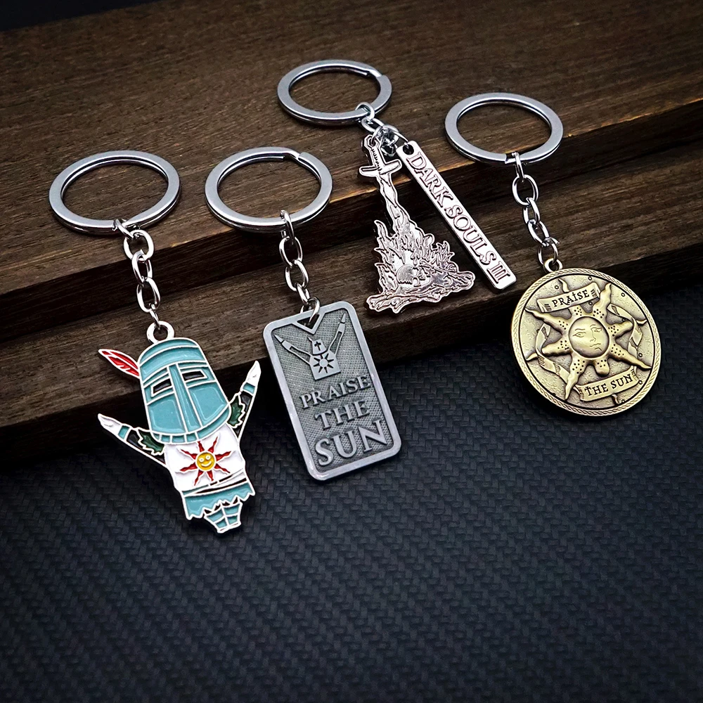 DARK SOULS Enamel Sun Knight Pendant Keychain Game Onion Kinght Bonfire Key Chain Key Ring Keychains Accessories Car Pendants