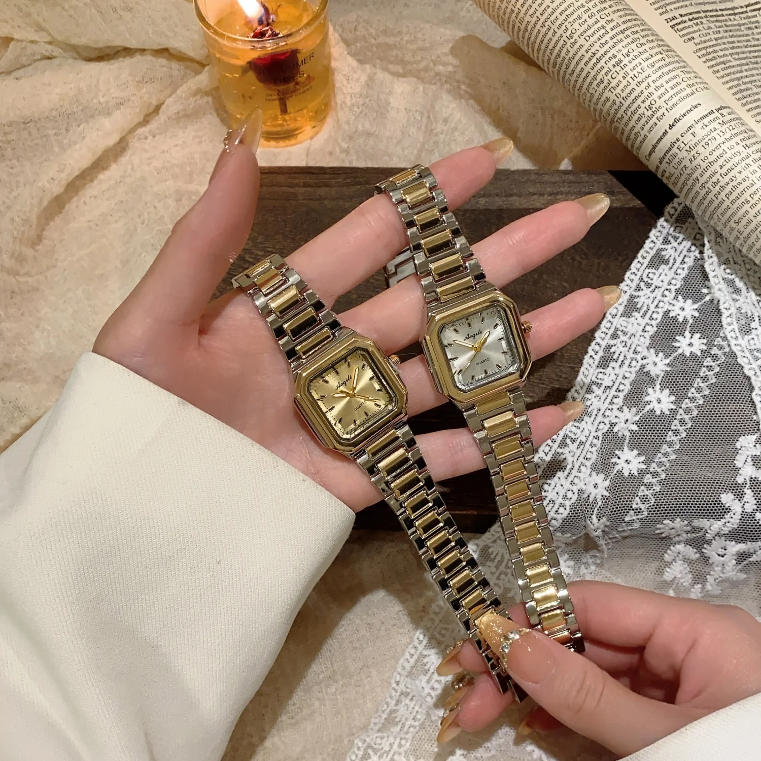 

Business Gold Women Watch Square Dial Ladies Quartz Watches Fashionable Female Clock Bracelet Wristwatches Relogio Feminino