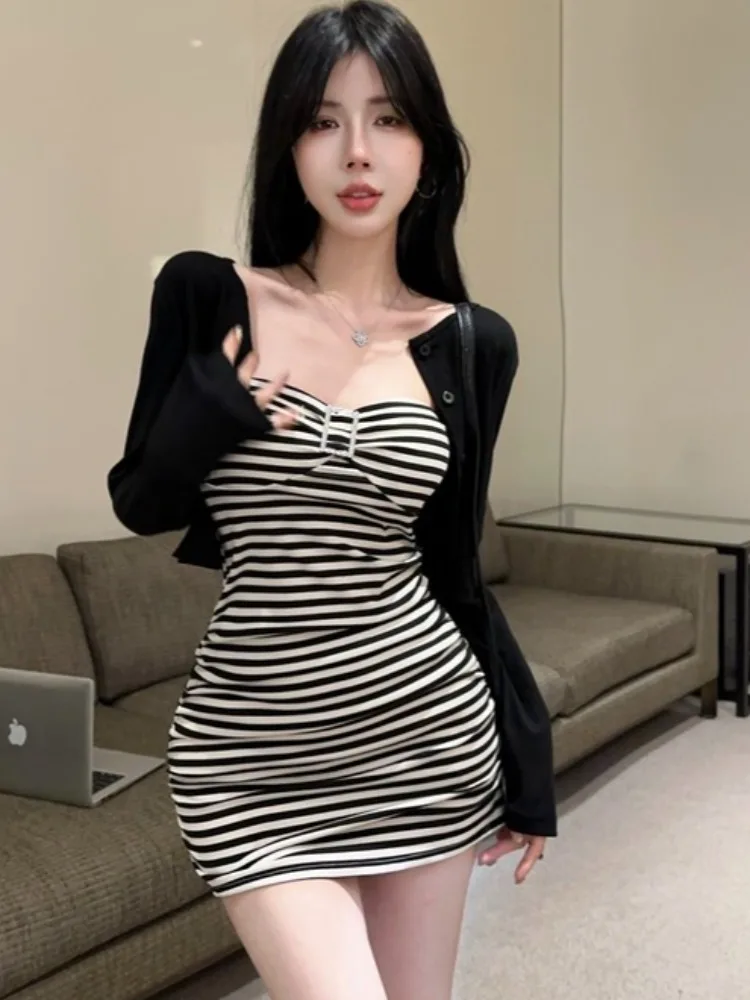 

Sexy Color Block Striped Tube Top Dress Long Sleeve Cover up Slimming Vest Set High Waist Korean Style Commute Autumn Wear