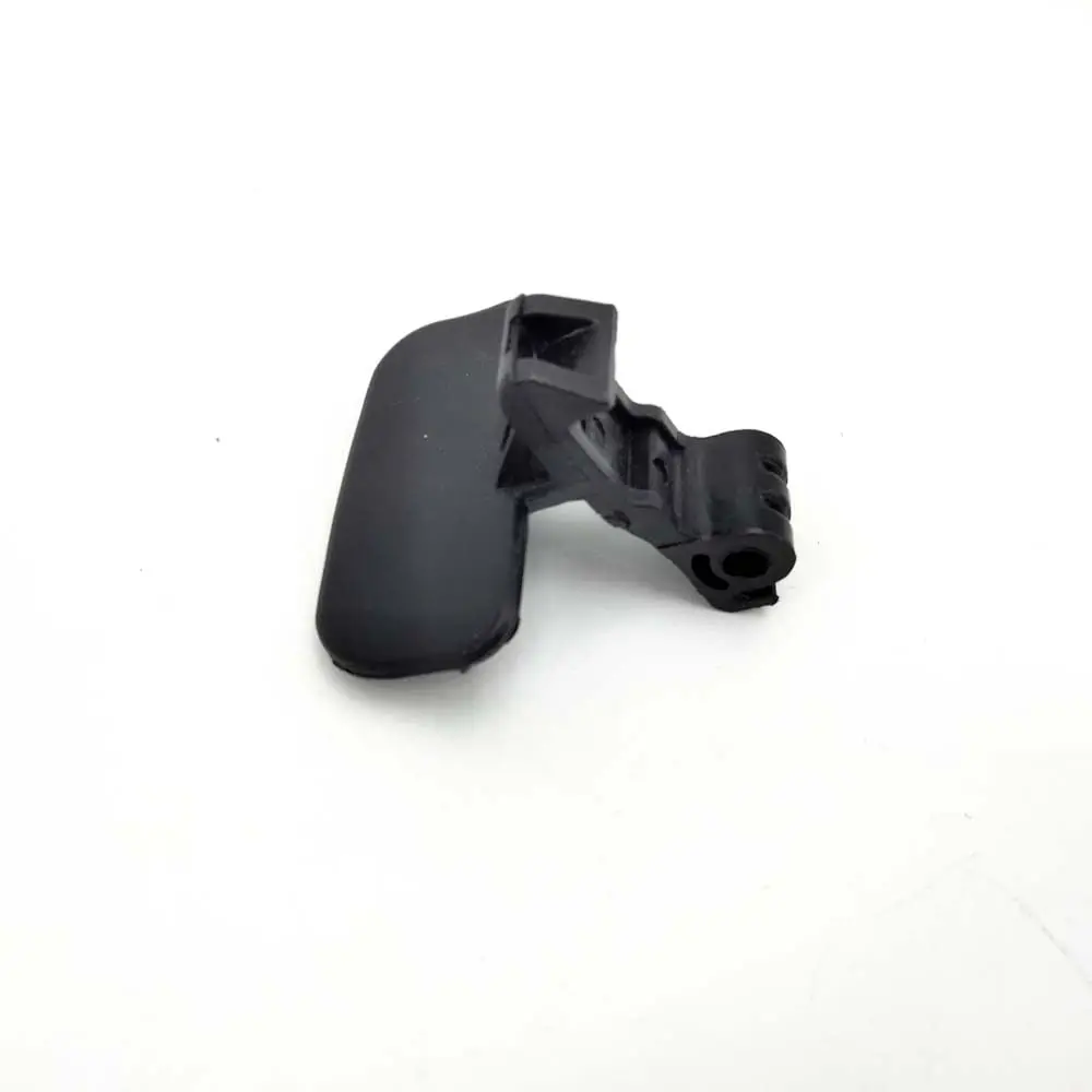 Car Center Console Armrest Lower Clip Latch For Kia Forte 2014-2016 84660-A7000