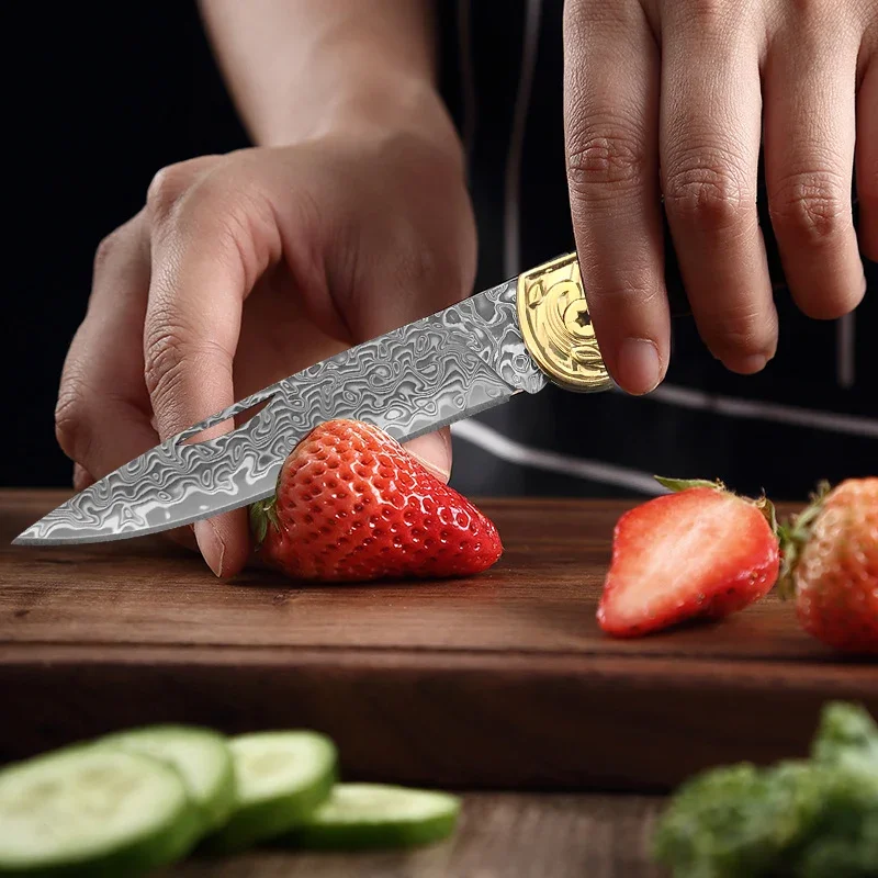 Nuovo coltello pieghevole tascabile con lama in acciaio di Damasco, manico solido in rame, coltello tattico Bushcraft per uso domestico ad alta durezza