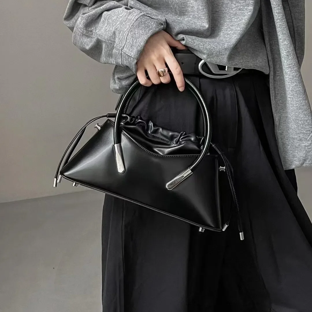 borsa-a-tracolla-diagonale-a-spalla-singola-da-donna-con-temperamento-squisito-con-coulisse-di-fascia-alta-di-lusso-leggero