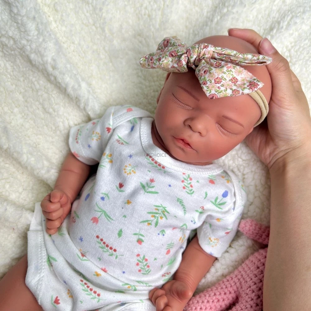 

Realistic 18Inch Handmade Silicone Reborn Baby Girl Doll Waterproof Soft Lifelike Baby Toy For Kids & Collectors