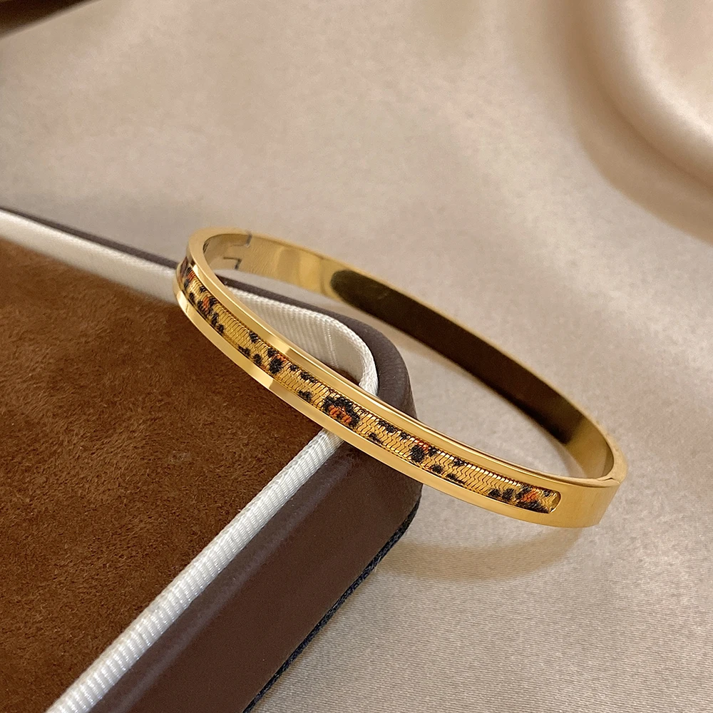 Greatera Modisches, feines Armband mit Leopardenmuster, Persönlichkeit, beliebt, 18 Karat vergoldetes Design, Damen-Armreif, Geschenke, Europa, Amerika