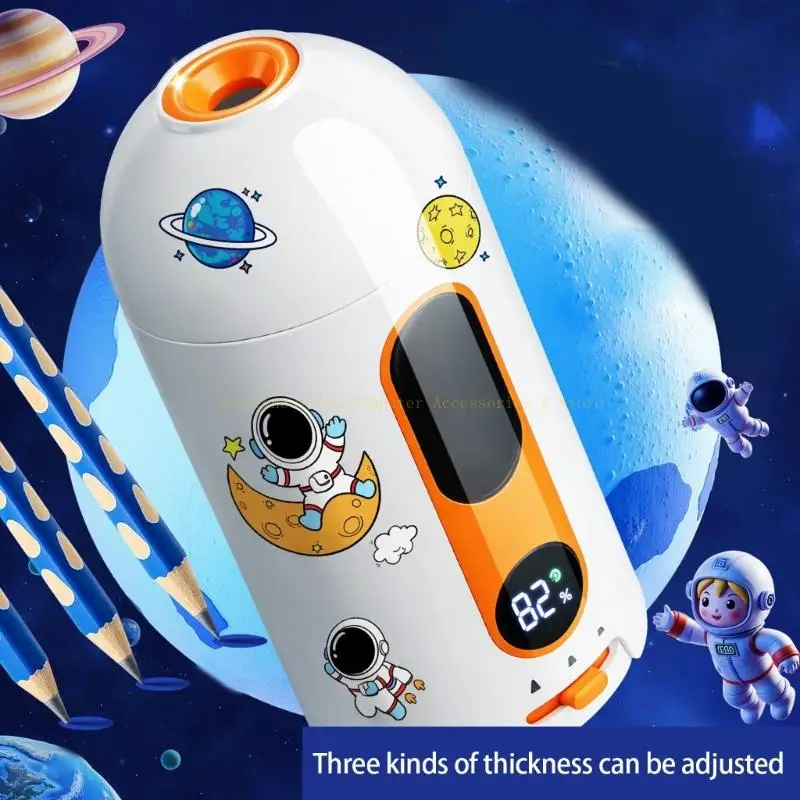 مبراة أقلام الرصاص الكهربائية المدمجة ذات فتحة واسعة لقص أقلام الرصاص بكفاءة