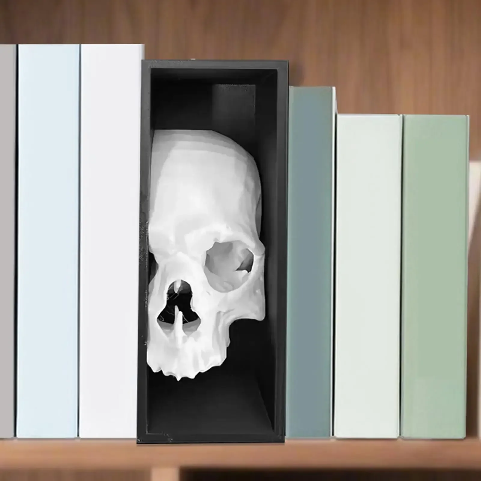 Gothic Magazines Bookend Shelf Decor Skull Book Holder for Shelf, Peeping Monster Sculpture for Home Office & Halloween Decor