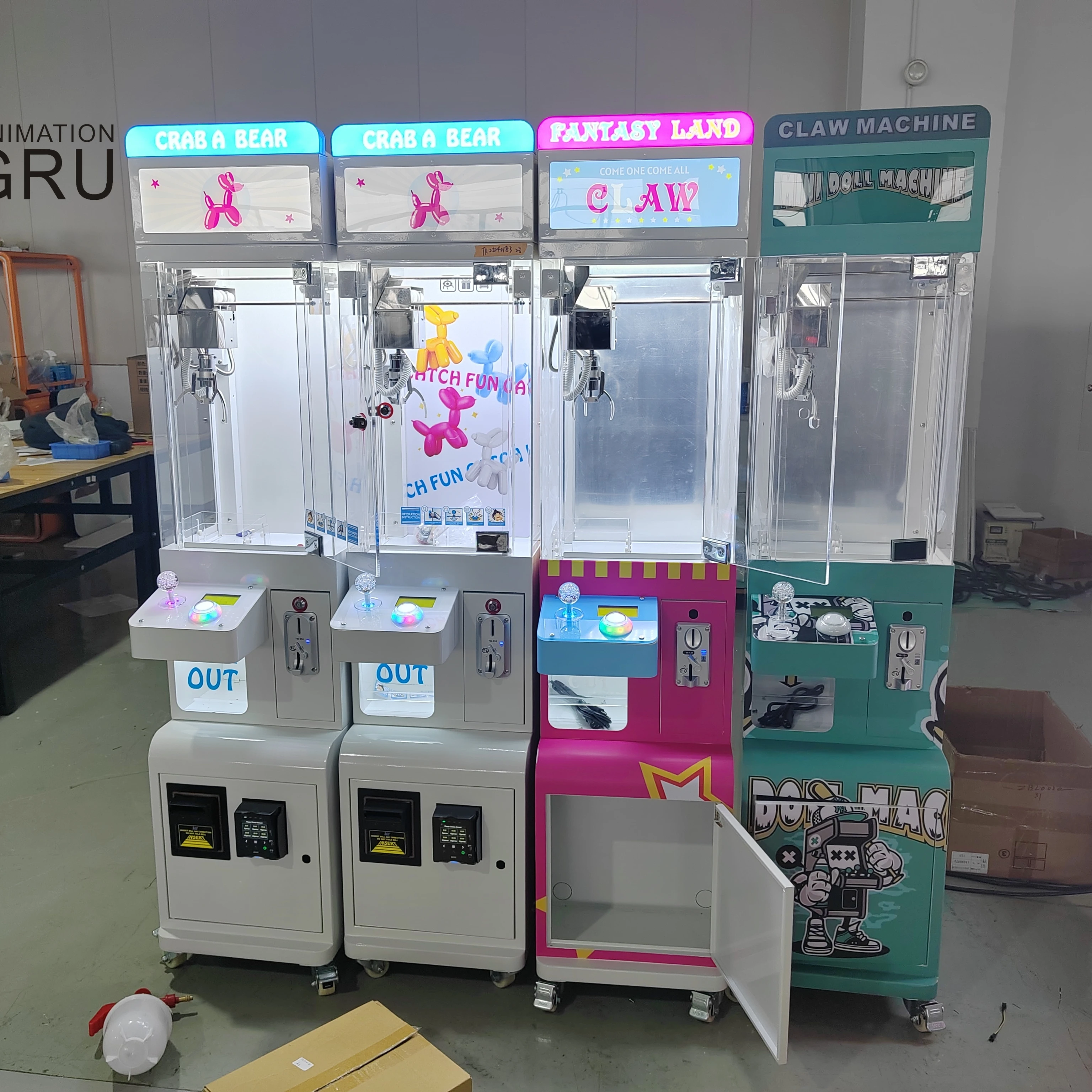 White Mini Claw Machine with Bill Acceptor and Prize Box Custom Unique and Different Crane Arcade Vending Machine