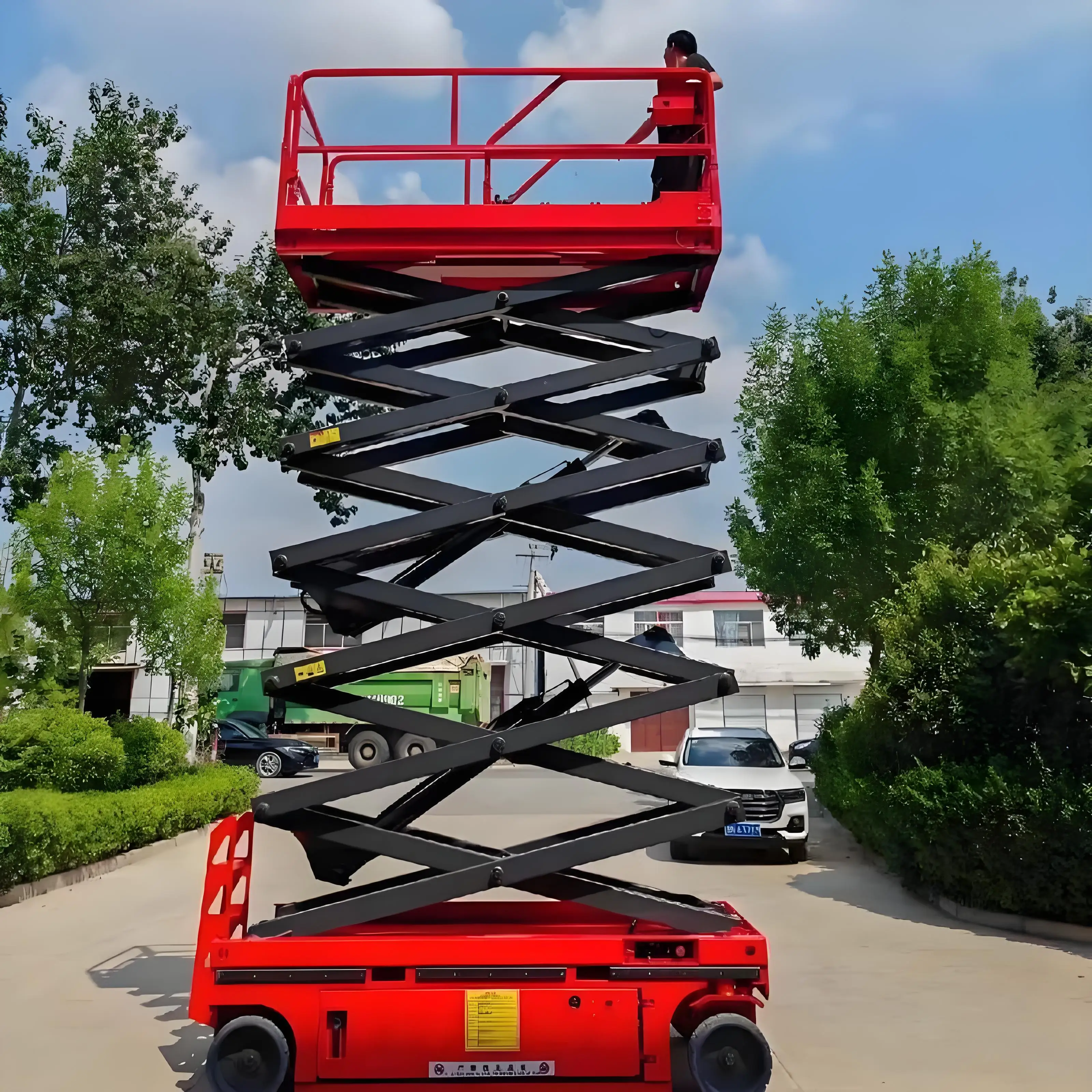 4 M-16 M Electric Mini Articulated Lift Self-propelled Cherry Picking Machine Household Lifting Platform Small Scissor Lift
