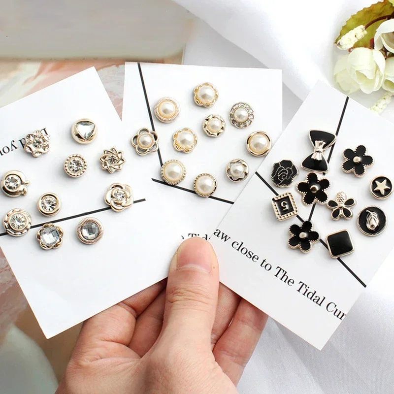 10pcs/Lot Button Brooch Prevent Accidental Exposure Buttons Brooch Pins Badge Cufflinks Button Detachable Button Clothes Decor