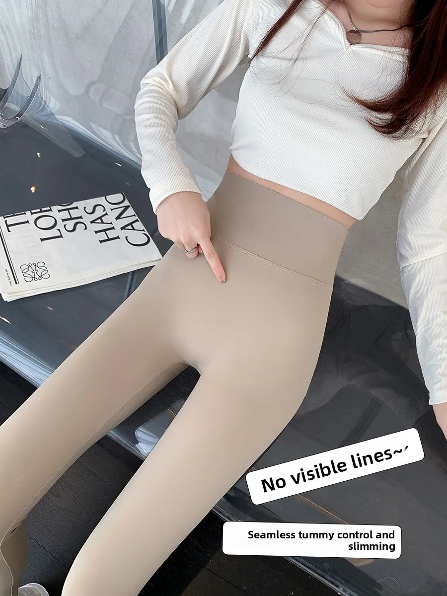 กางเกงโยคะทรงสลิมฟิตสำหรับผู้หญิง ฤดูใบไม้ผลิ 2025 กางเกงออกกำลังกายกลางแจ้ง กระชับสัดส่วน ผ้าบางเบา ทรงขาบานเล็กน้อย ช่วยยกกระชับหน้าท้อง