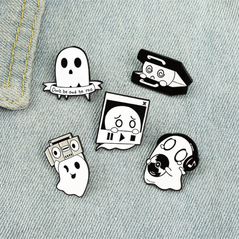 Pin Lapel Badge Bag Cartoon Funny Jewelry Gift for Kids Friends Cute Boo Enamel  Brooch Custom Ghost Music Box