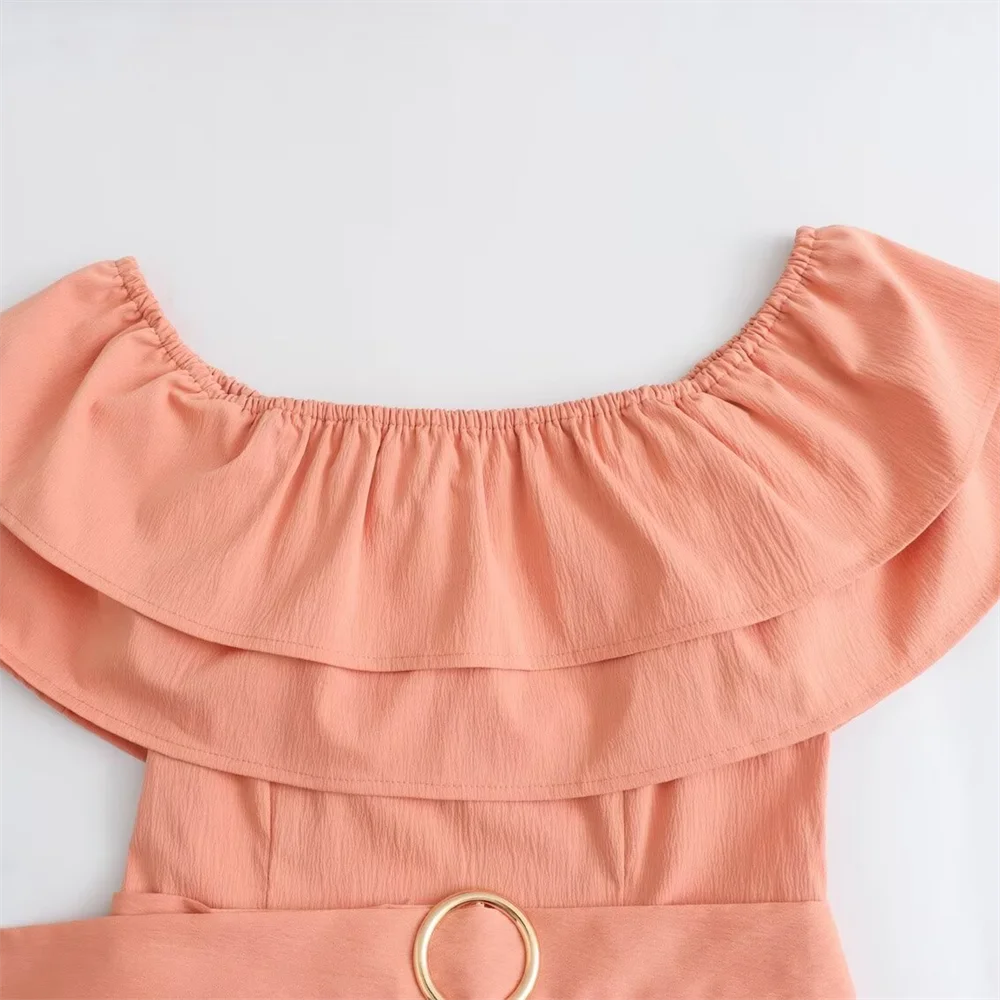 بذلة نسائية بكتف واحد PB & ZA ، تناسب الجسم ، شورت متعدد الاستخدامات ، حافة كشكشة ، طراز عصري وأنيق ، جديد ، ربيع